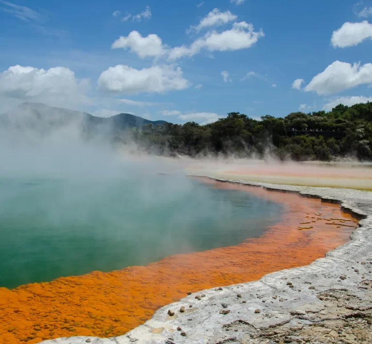 Rotorua travel